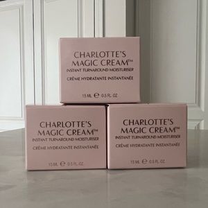 Set of 3 CHARLOTTE TILBURY MAGIC CREAM
MOISTURISER (brand new in box/unopened)